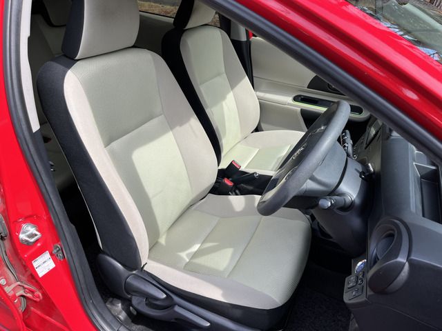 TOYOTA AQUA 2014 Image 31