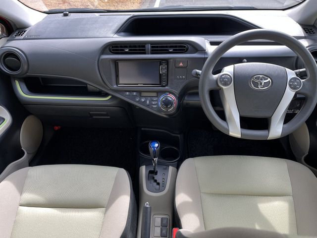 TOYOTA AQUA 2014 Image 31