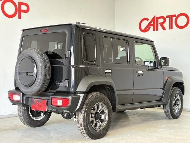 SUZUKI JIMNY NOMADE 2025 Image 31