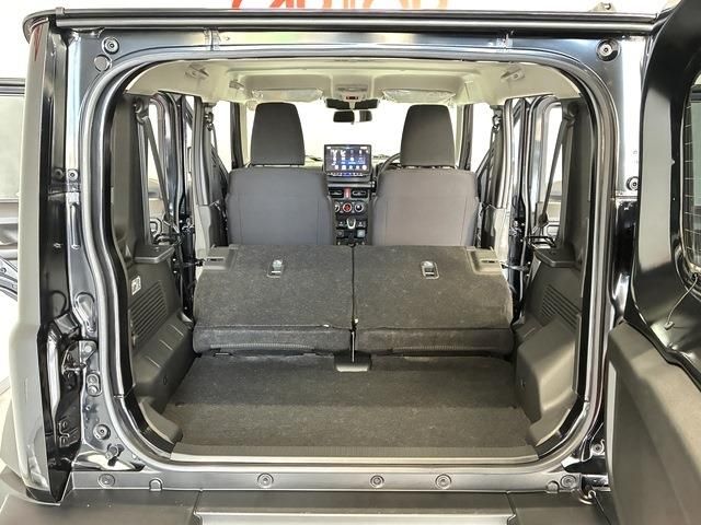 SUZUKI JIMNY NOMADE 2025 Image 31