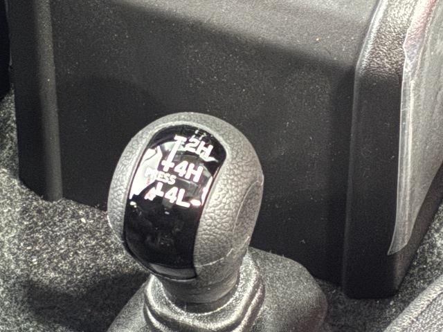 SUZUKI JIMNY NOMADE 2025 Image 31