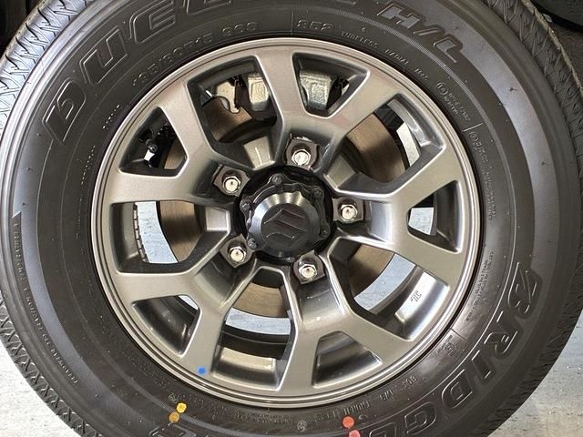 SUZUKI JIMNY NOMADE 2025 Image 31