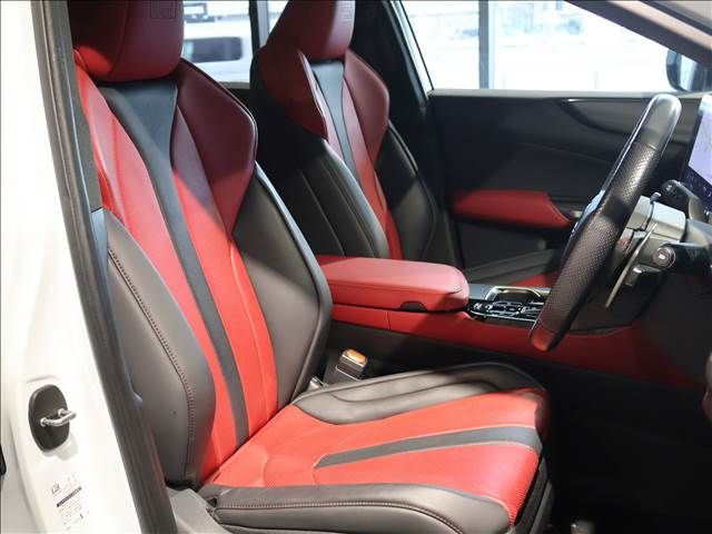 TOYOTA LEXUS NX350H 2022 Image 31