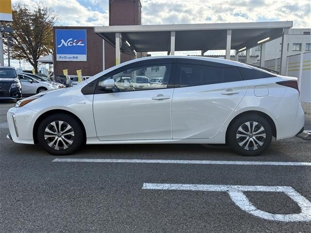 TOYOTA PRIUS 4WD 2020 Image 31