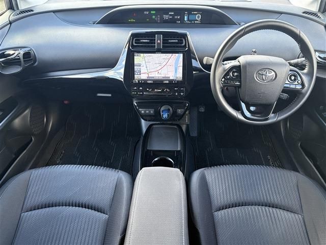TOYOTA PRIUS 4WD 2020 Image 31