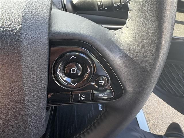 TOYOTA PRIUS 4WD 2020 Image 31