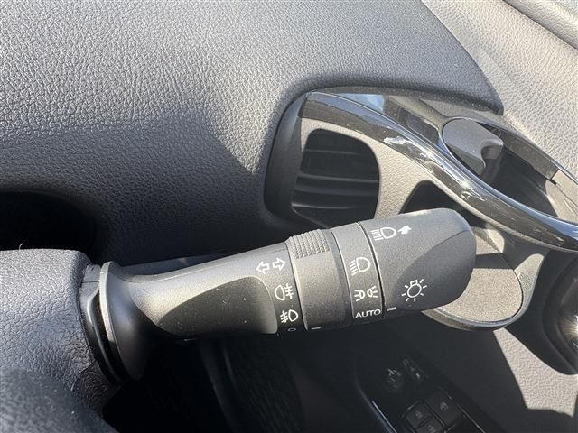 TOYOTA PRIUS 4WD 2020 Image 31