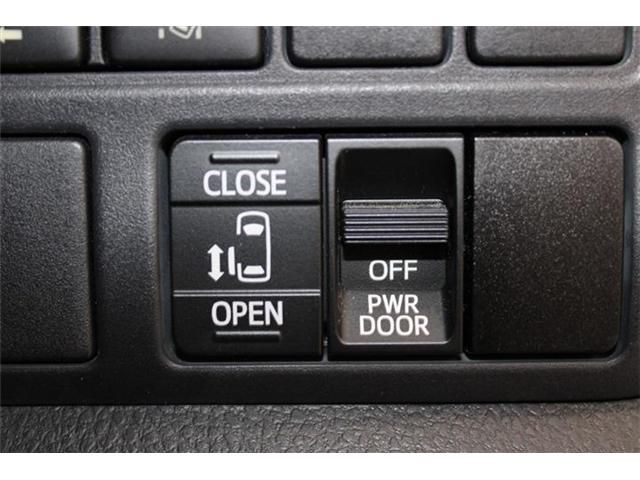 TOYOTA ESQUIRE 2016 Image 31