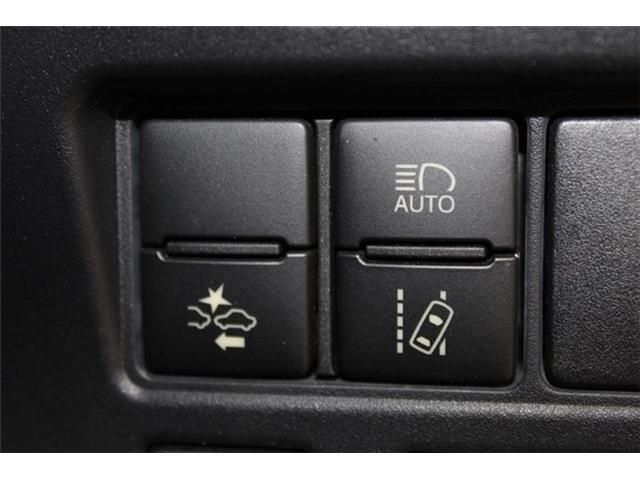 TOYOTA ESQUIRE 2016 Image 31