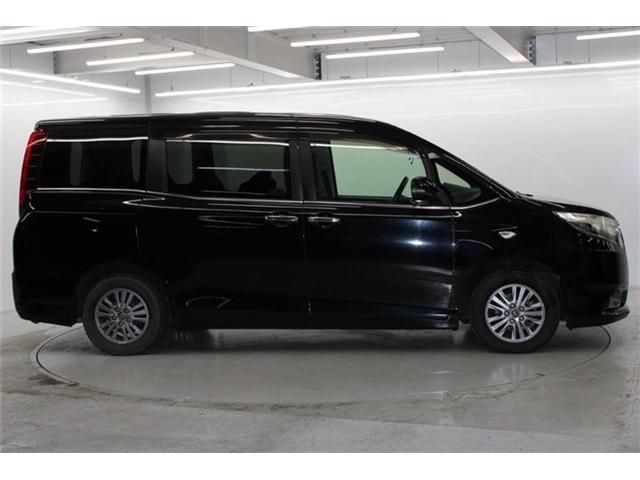 TOYOTA ESQUIRE 2016 Image 31