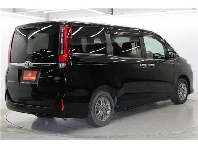 TOYOTA ESQUIRE 2016 Image 31