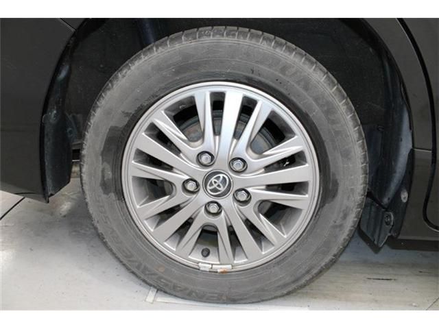 TOYOTA ESQUIRE 2016 Image 31