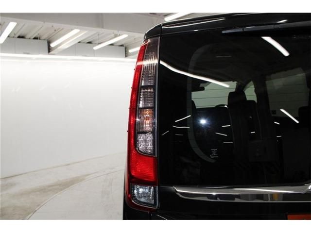 TOYOTA ESQUIRE 2016 Image 31