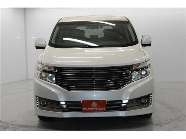 NISSAN ELGRAND 2014 Image 31