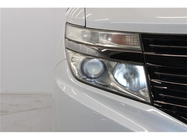 NISSAN ELGRAND 2014 Image 31