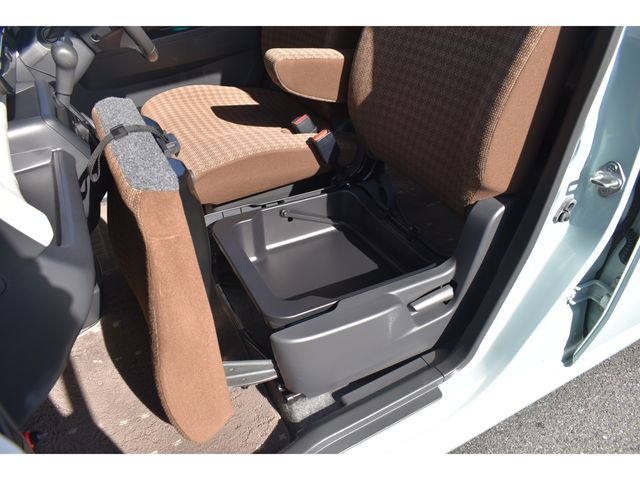 NISSAN MOCO 2014 Image 31