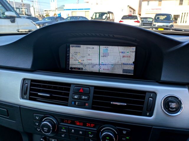 BMW 3SERIES COUPE 2013 Image 31