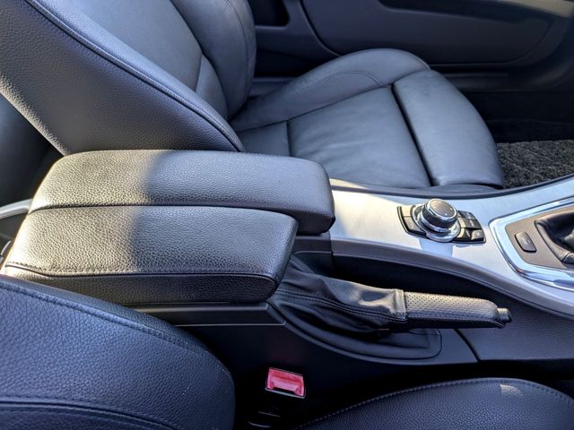 BMW 3SERIES COUPE 2013 Image 31