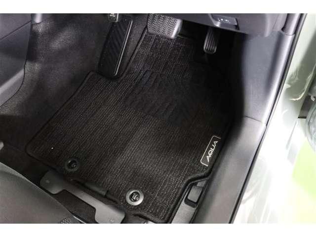 TOYOTA AQUA 2021 Image 31