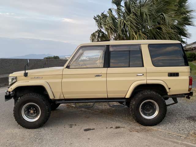 TOYOTA LANDCRUISER 70 1994 Image 31