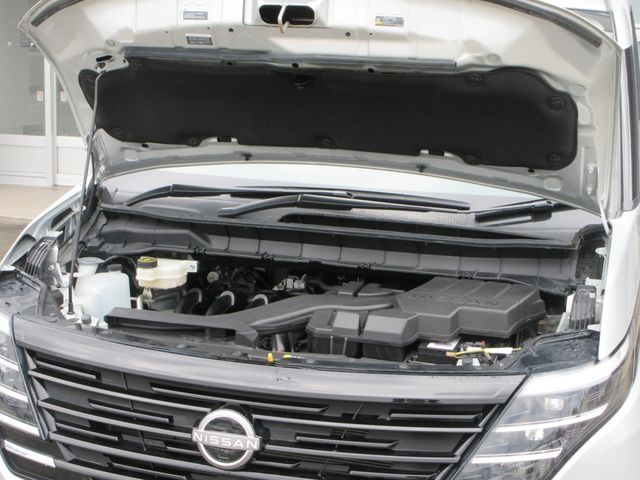NISSAN SERENA  WG 4WD 2023 Image 31