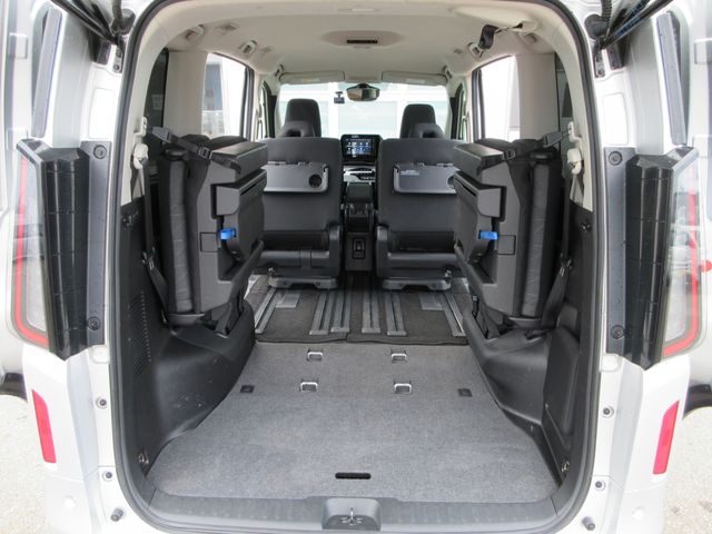 NISSAN SERENA  WG 4WD 2023 Image 31