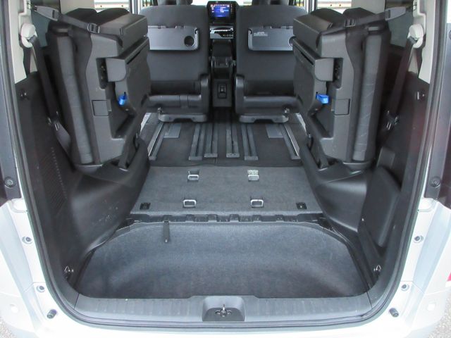 NISSAN SERENA  WG 4WD 2023 Image 31
