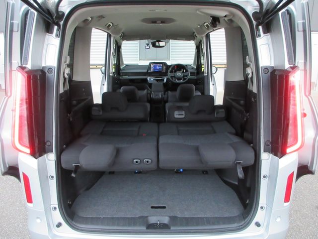 NISSAN SERENA  WG 4WD 2023 Image 31