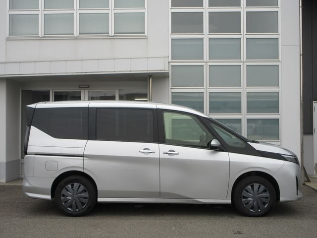 NISSAN SERENA  WG 4WD 2023 Image 31