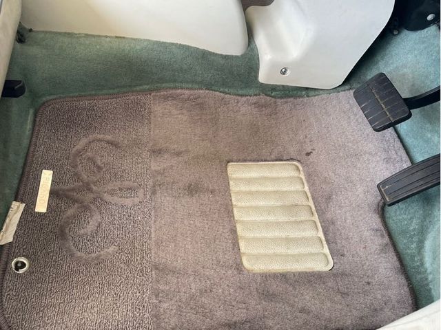 NISSAN FIGARO 1991 Image 31