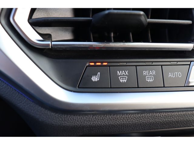 BMW 3SERIES SEDAN 2019 Image 31