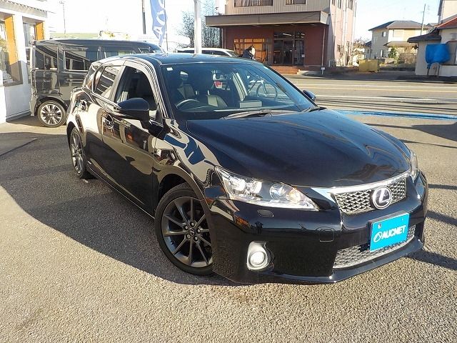 TOYOTA LEXUS CT200H 2012 Image 31