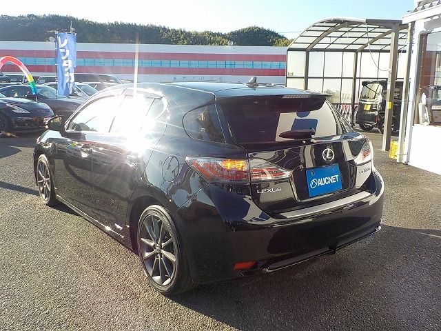 TOYOTA LEXUS CT200H 2012 Image 31