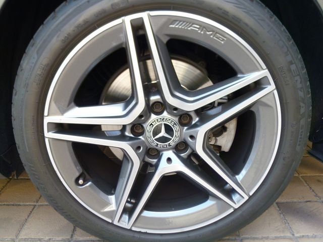 MERCEDES BENZ C CLAS 2018 Image 31