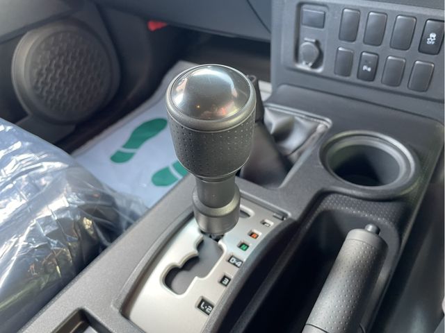 TOYOTA FJ CRUISER 4WD 2013 Image 31