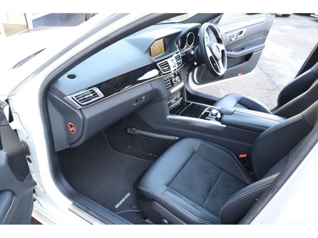 MERCEDES BENZ E CLAS 2014 Image 31