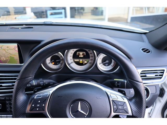 MERCEDES BENZ E CLAS 2014 Image 31
