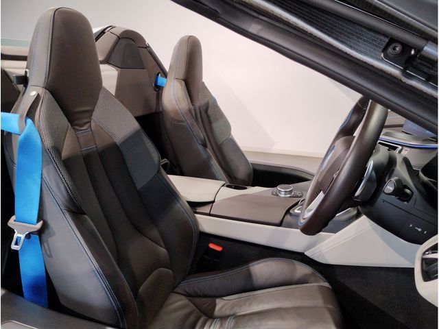 BMW I8 ROADSTAR 2018 Image 31