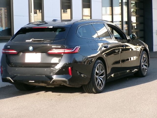BMW I5 TOURING 2025 Image 31