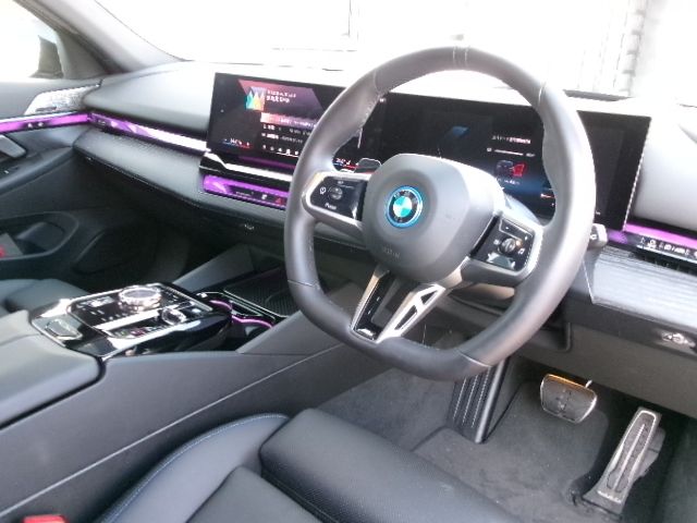 BMW I5 TOURING 2025 Image 31
