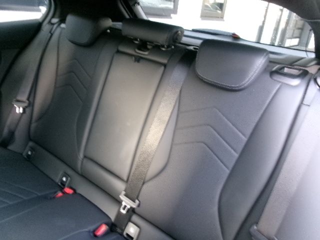 BMW 1SERIES 2025 Image 31