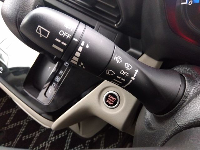 NISSAN ROOX 2024 Image 31