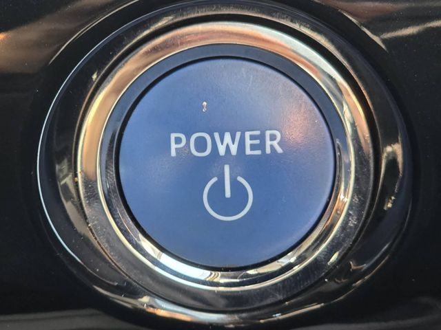 TOYOTA PRIUS 2019 Image 31