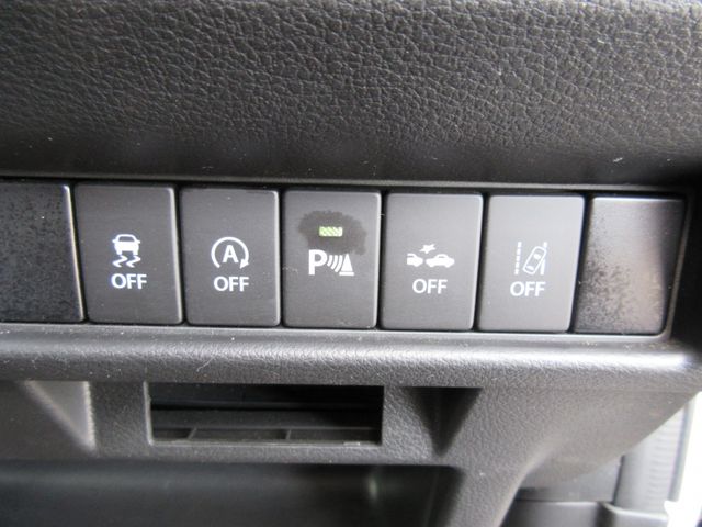 SUZUKI XBEE 4WD 2018 Image 31