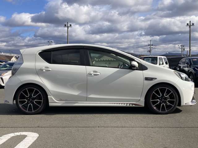 TOYOTA AQUA 2014 Image 31