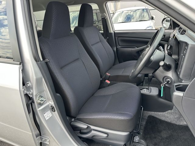 TOYOTA PROBOX VAN HYBRID 2025 Image 31