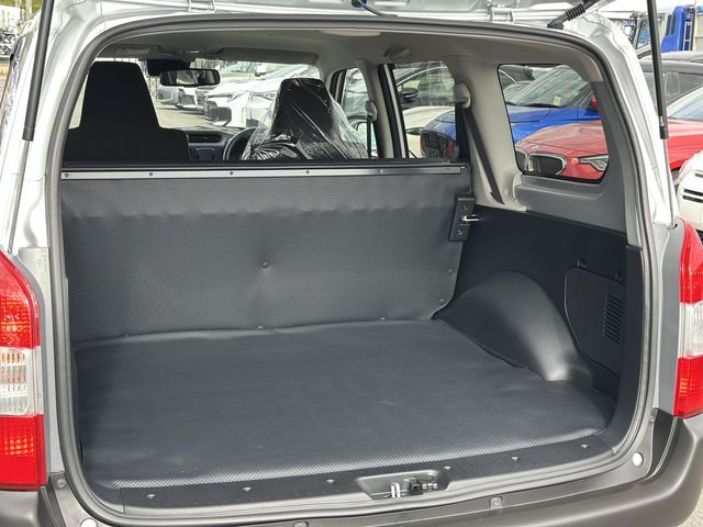 TOYOTA PROBOX VAN HYBRID 2025 Image 31