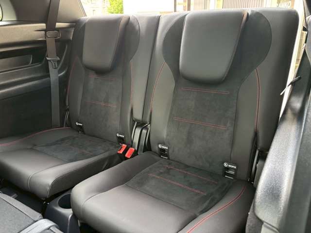 MERCEDES BENZ GLB 2025 Image 31