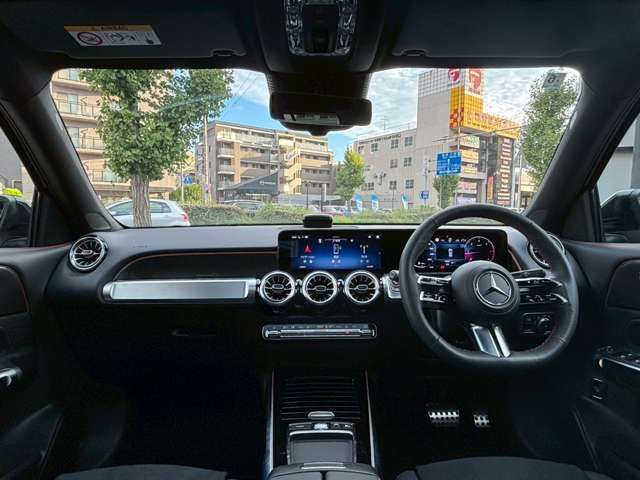 MERCEDES BENZ GLB 2025 Image 31