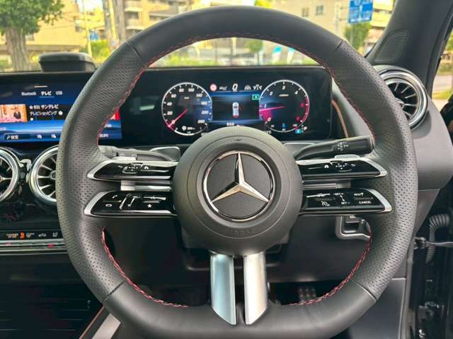 MERCEDES BENZ GLB 2025 Image 31